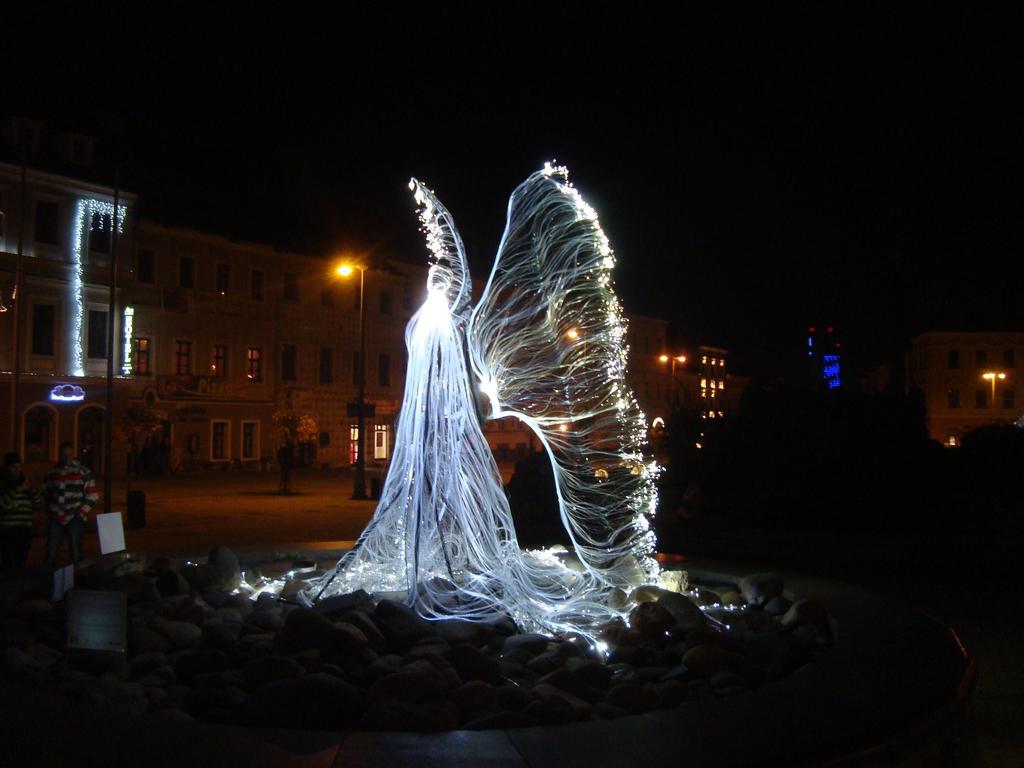 Penzion Majak Banská Bystrica Exteriör bild